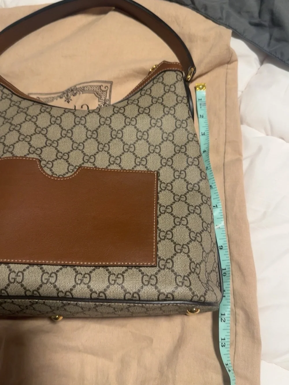 Gucci iconic gg